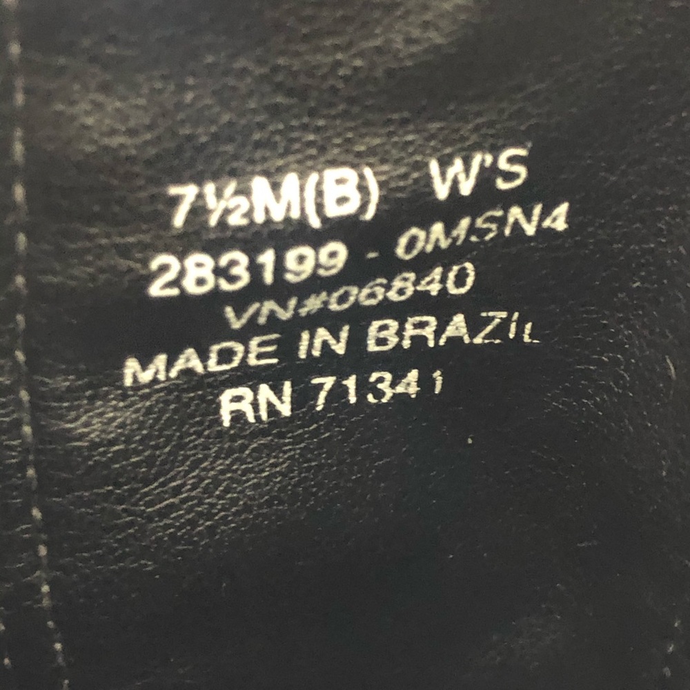 L.L.BEAN Black Ankle Boots Leather Women 7.5 M - Picture 7 of 7